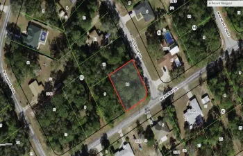 1021 W Almont Pla