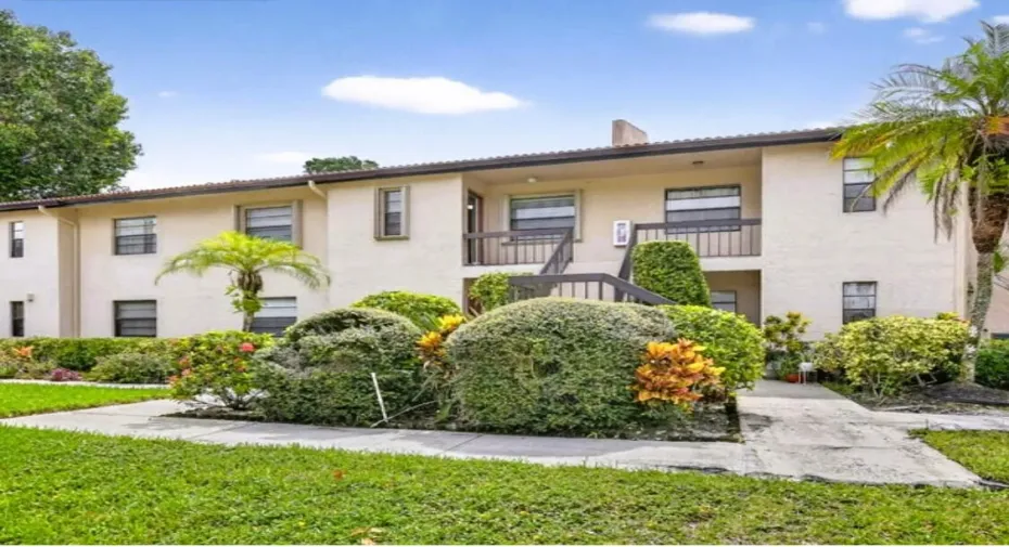 NICE CURB APPEAL