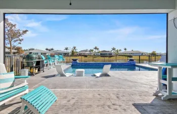 Time for a swim !