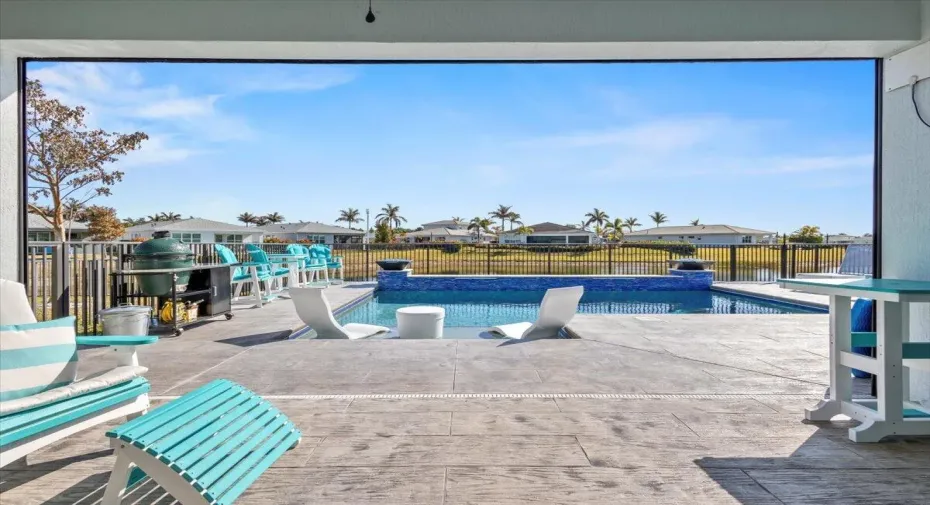 Time for a swim !