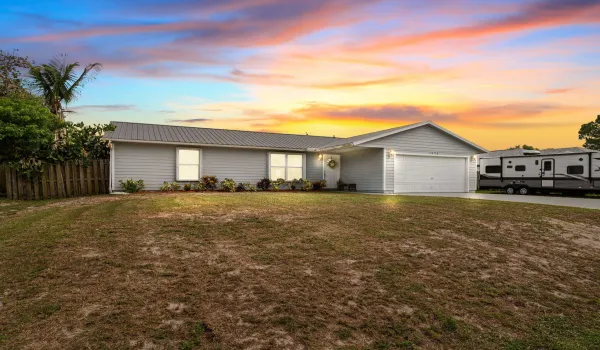 3-web-or-mls-1098 SW Janette Ave - 3