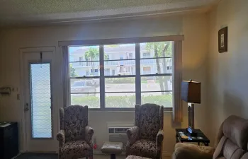 Living room 1