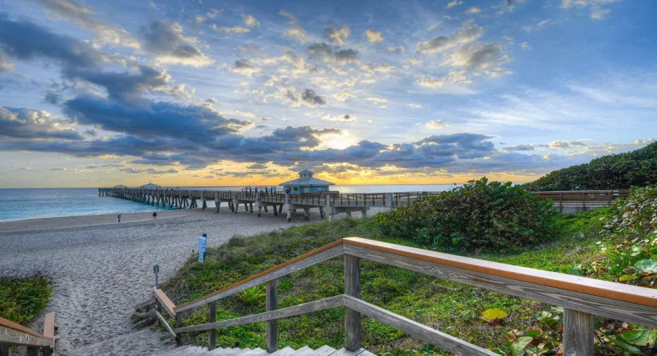 JunoBeachSunrise