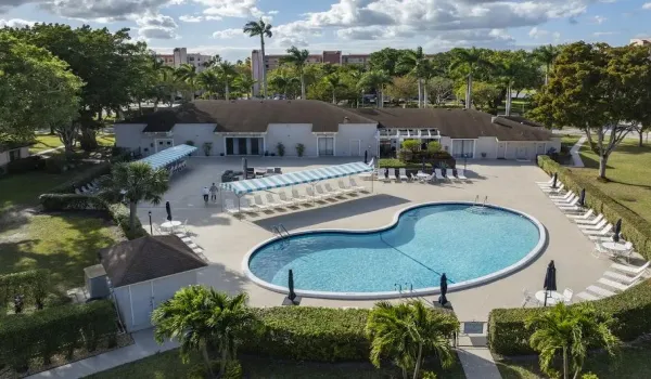 14527 CLUBHOUSE POOL
