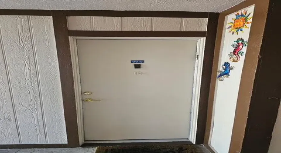 1000068871