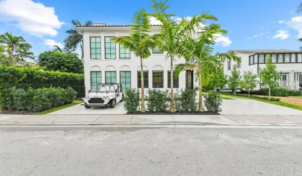 226 Oleander Ave