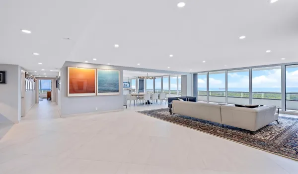 100 Lakeshore Dr 2151-11