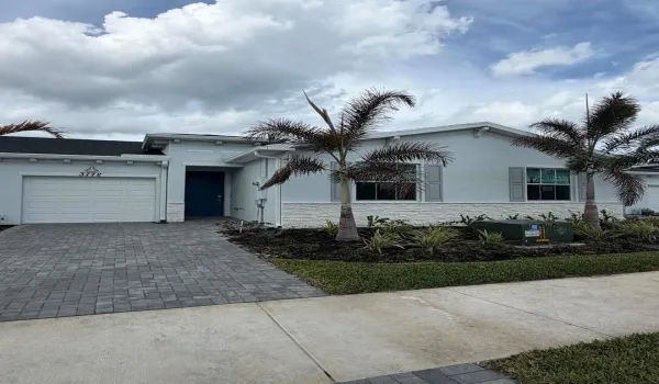 3772-harborside ave Front