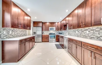 23-web-or-mls-JOY07710