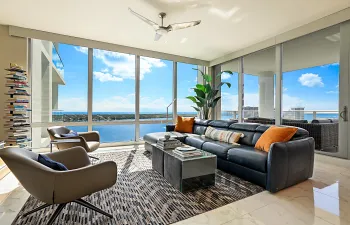 2 Water Club Way, 1604
