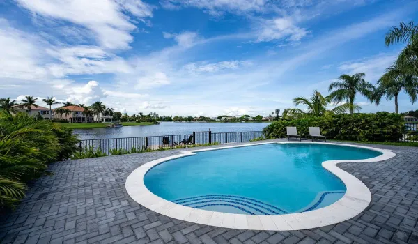 0_Pool and lake 2