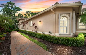 3-web-or-mls-7327 Sea Pines Ct - 3