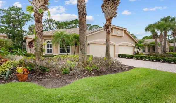 2-web-or-mls-7327 Sea Pines Ct - 2