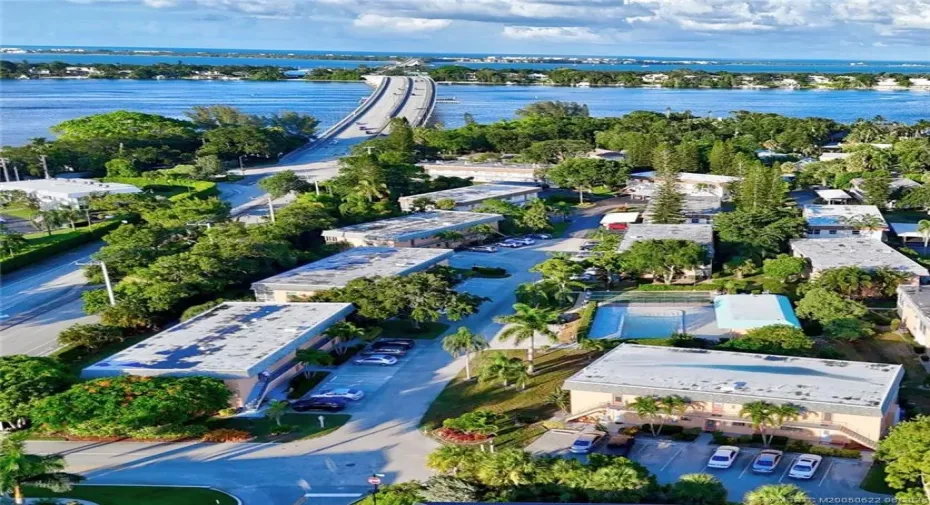 3 miles to Ocean Beaches