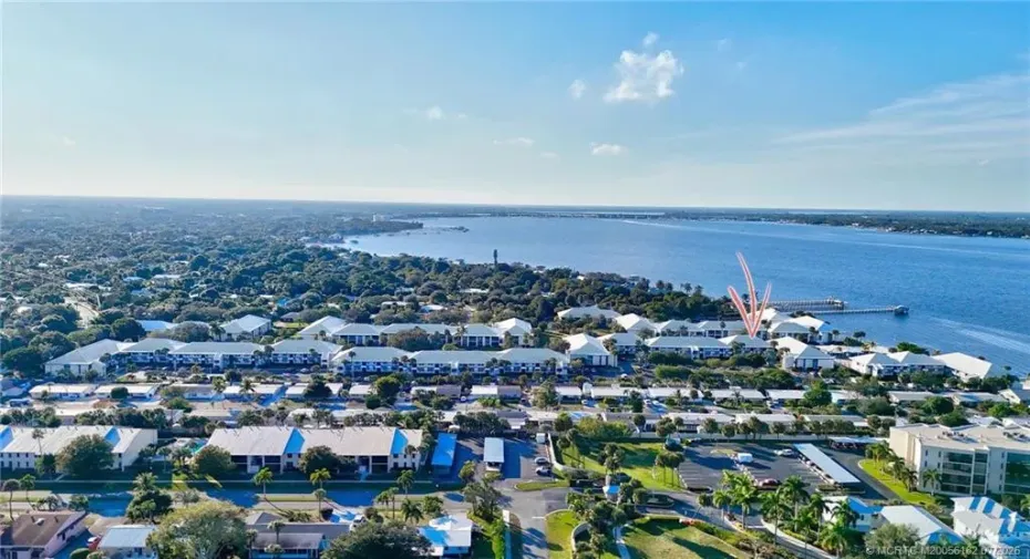 Unit close to River, Pool, Pier and Clubhouse