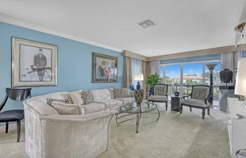 13833 Royal Palm #B (10)