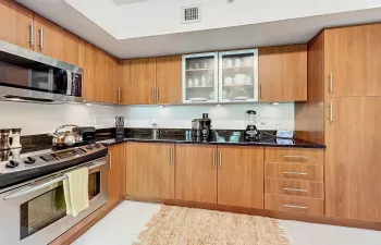 600 S Dixie Highway #630-5