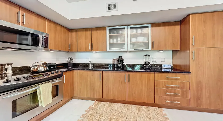 600 S Dixie Highway #630-5