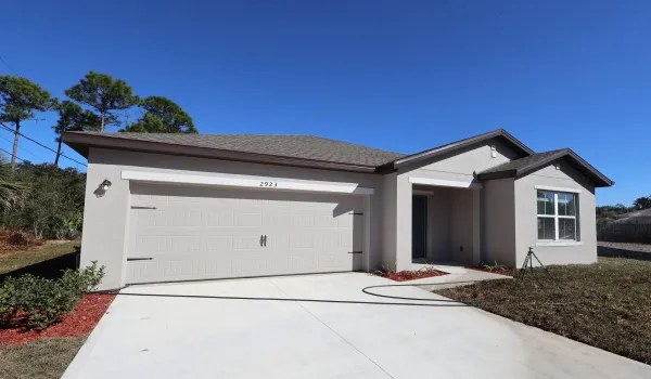 PALM BAY HOUSE PICTURE FRONT