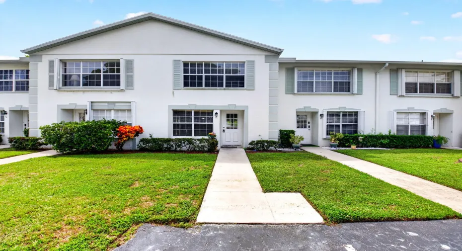 1. 3700 Savoy Lane E