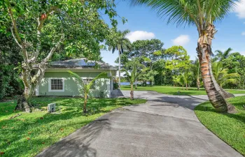 Driveway to Cottage