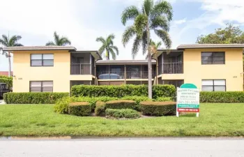 Apartment in Boca Raton