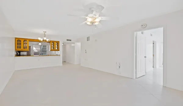 1105 Bahama Bend Apt A1-6