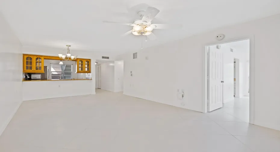 1105 Bahama Bend Apt A1-6
