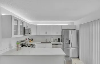 7 Kitchen (1)