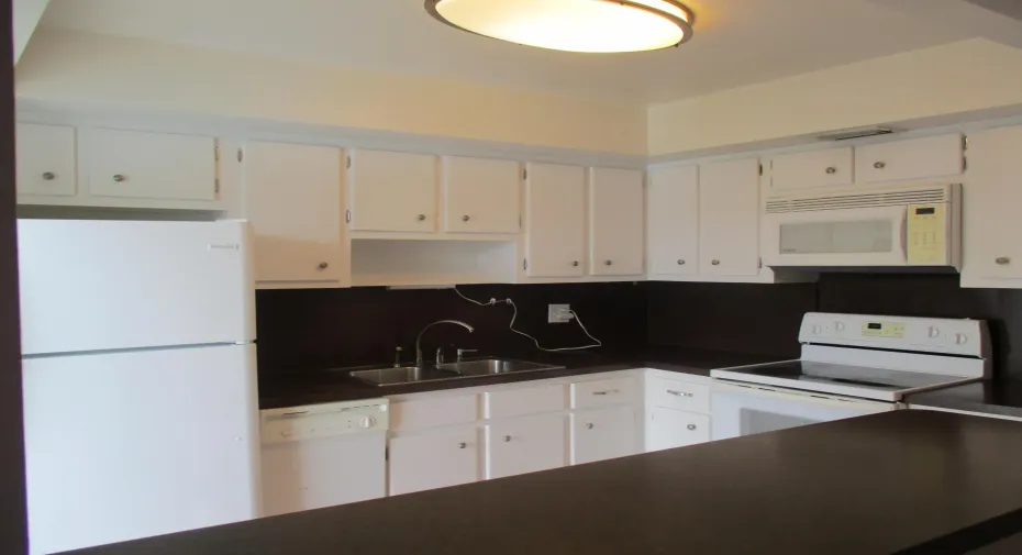 KITCHEN HARRISON