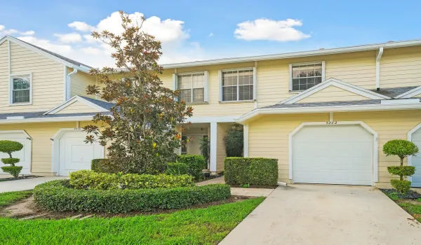5282 Sapphire Valley