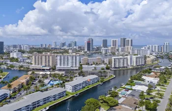 455 Paradise Isels Blvd - #404. -106