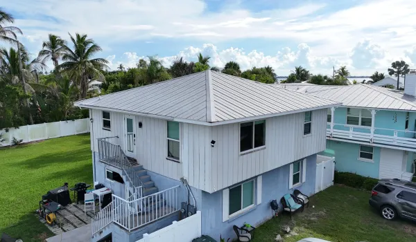 1811 Melaleuca Dr