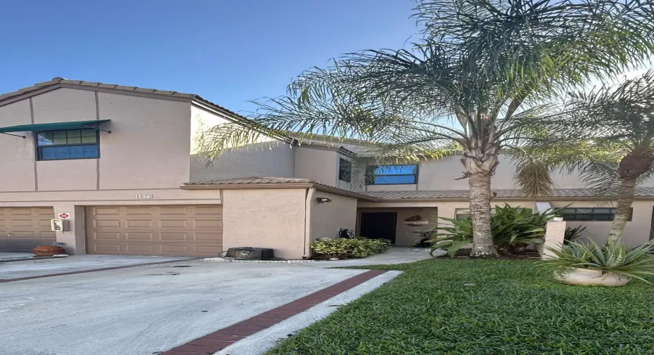 1672 Cypress Pointe 1A