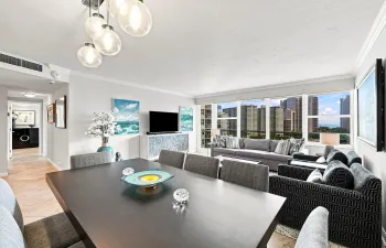25_dining area