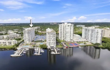 2-web-or-mls-18021-biscayne-blvd-901