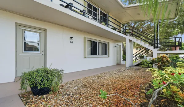 Ground Floor Entrance