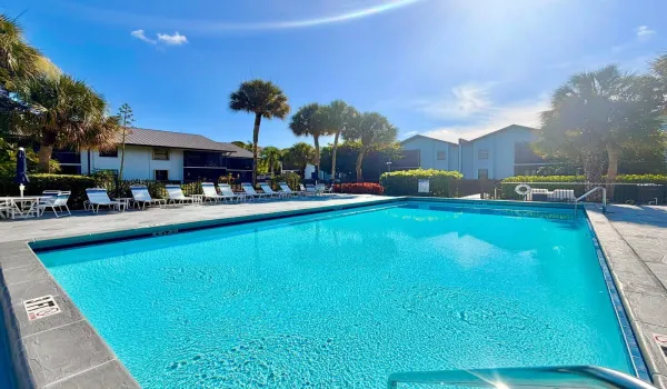Heated pool