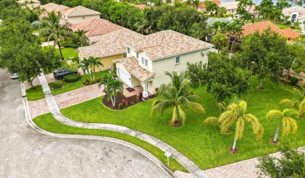 Oversized Lot, Room for a pool