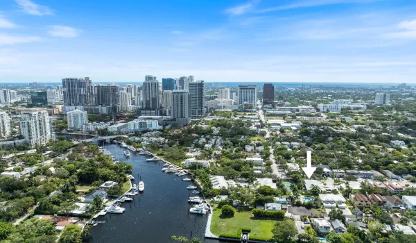 517 SW 7th Ave Ft. Lauderdale FL-963