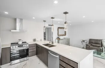 015-4017NewcastleA-BocaRaton-FL-33434-SM