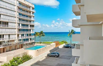 OCEAN VIEWS FROM BALCONY