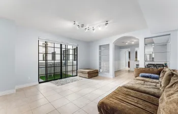 Boca Grand 308 living area picture1