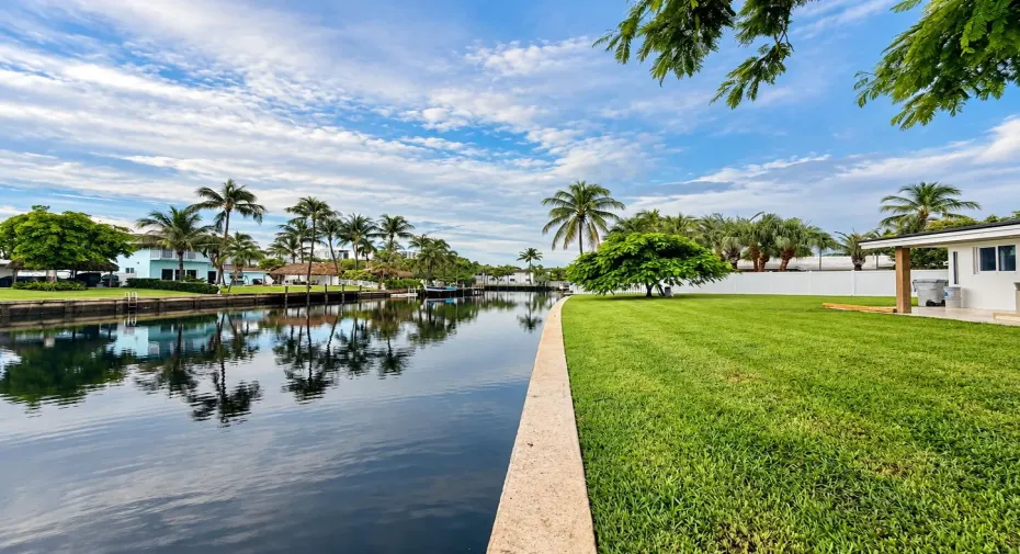49C9352F-D52F-4321-BB8F-126736BB8AF1