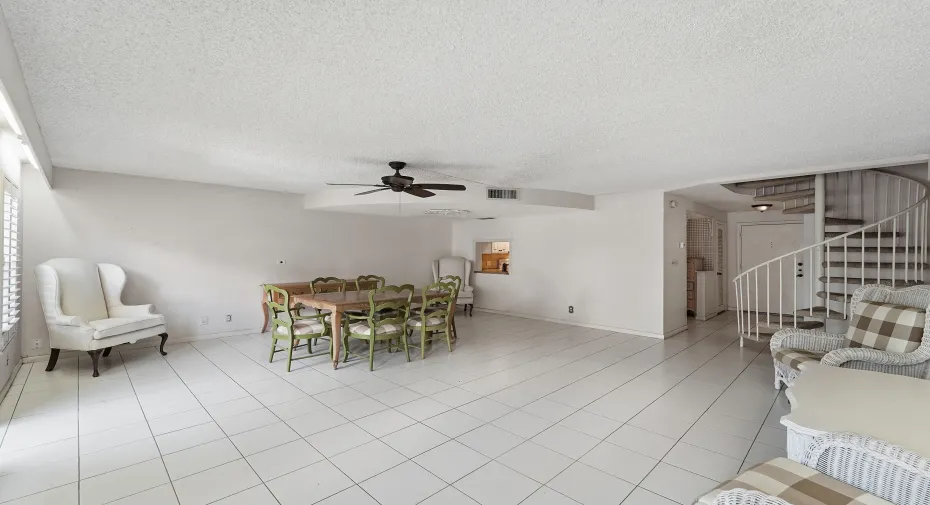 10_living room