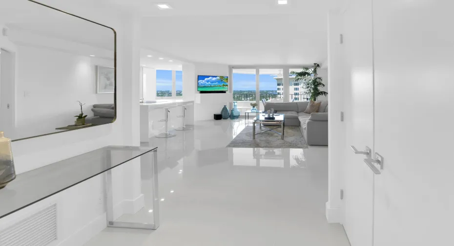 Foyer/entrance