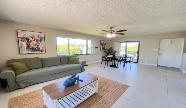 6499 Living Room