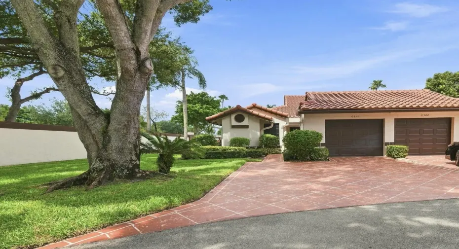 1-web-or-mls-6356-kings-gate-cir 2