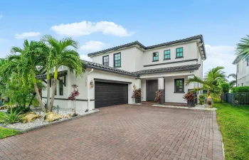 002-3138StrengLane-RoyalPalmBeach-FL-334