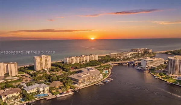 Minutes from the beach